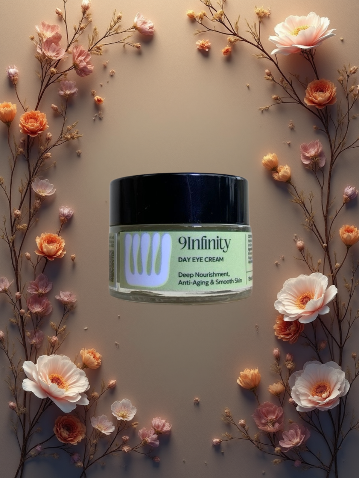 Traiter les rides et éclaircir le contour des yeux avec la Crème de Jour pour les Yeux. Visitez notre site web pour plus d'informations - VAITSI COSMETICS