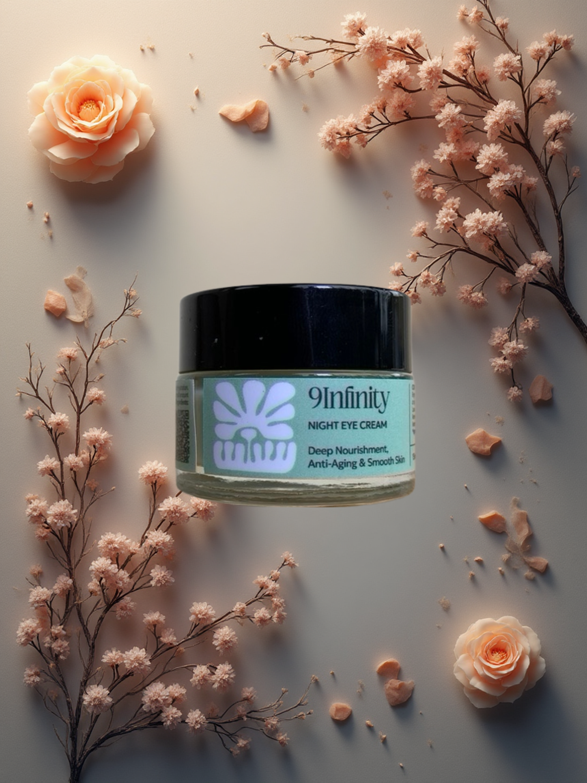 Donnez à vos yeux le soin dont ils ont besoin avec Night Eye Cream. Découvrez ses bienfaits sur notre page - VAITSI COSMETICS